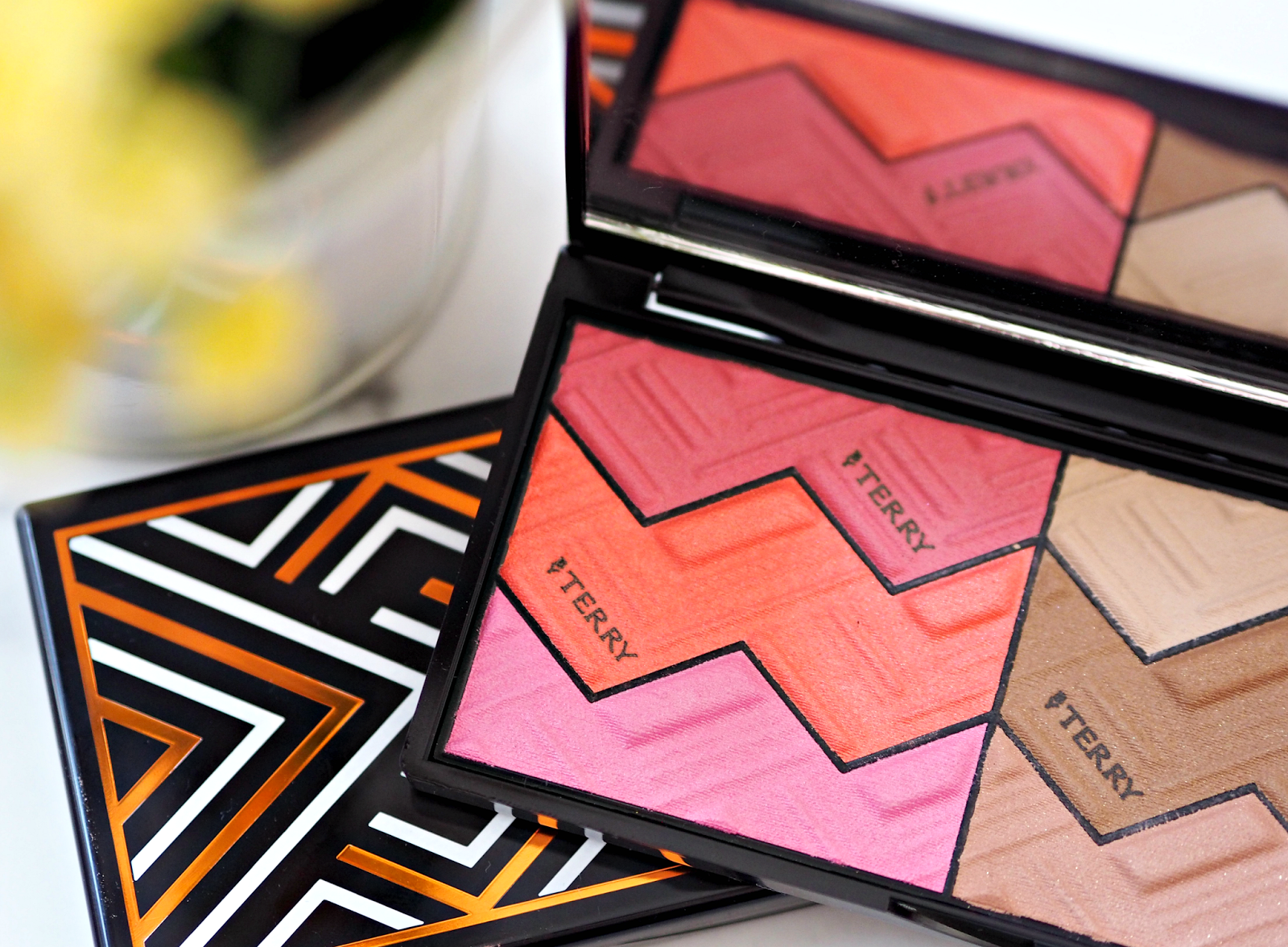 Another Level Of Lustworthy: By Terry's ZigZag Sun Designer Palettes