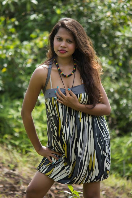 Hansi%2BAhinsani%2BModel.jpg