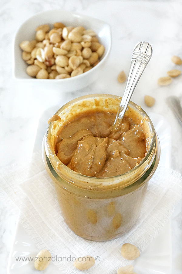 Come preparare il burro di arachidi noccioline fatto in casa homemade peanut butter recipe