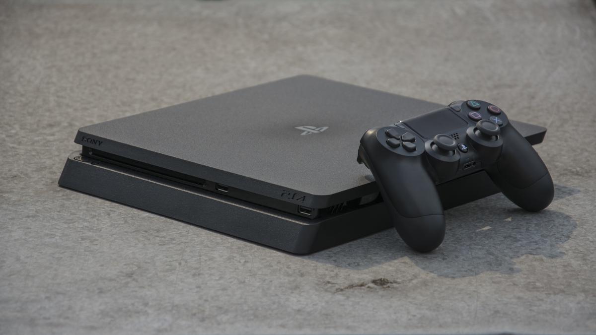 PS4 Slim