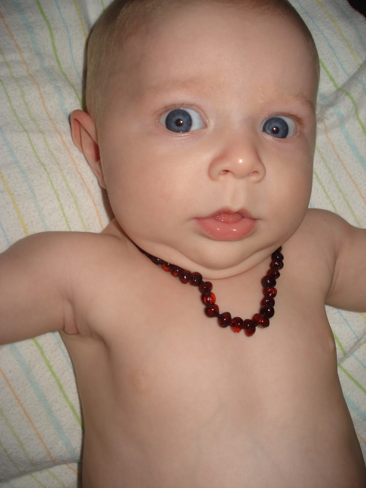 Momma4Life: Amber Slumber Baby Teething Necklace Review ...