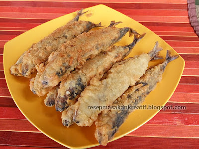  Ikan goreng berbalut tepung yang renyah merupakan salah satu cara memasak ikan yang biasa Resep Ikan Goreng Tepung Gurih dan Renyah