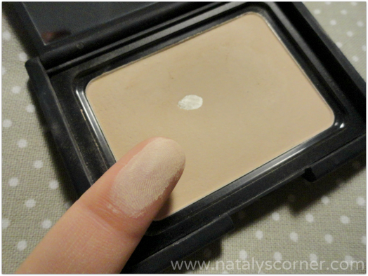 NARS Pressed Powder - Nataly's Corner