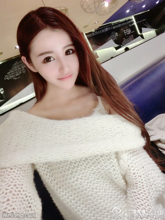 Cute selfie of ibo 高高 是 个小 护士 on Weibo (235 photos) photo 2-12