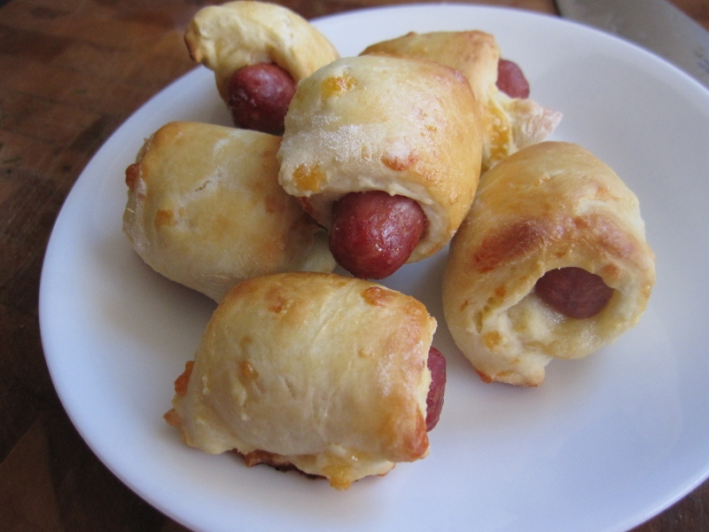 The Beating Hearth Best Mini Pigs in a Blanket...AKA Perfect for the