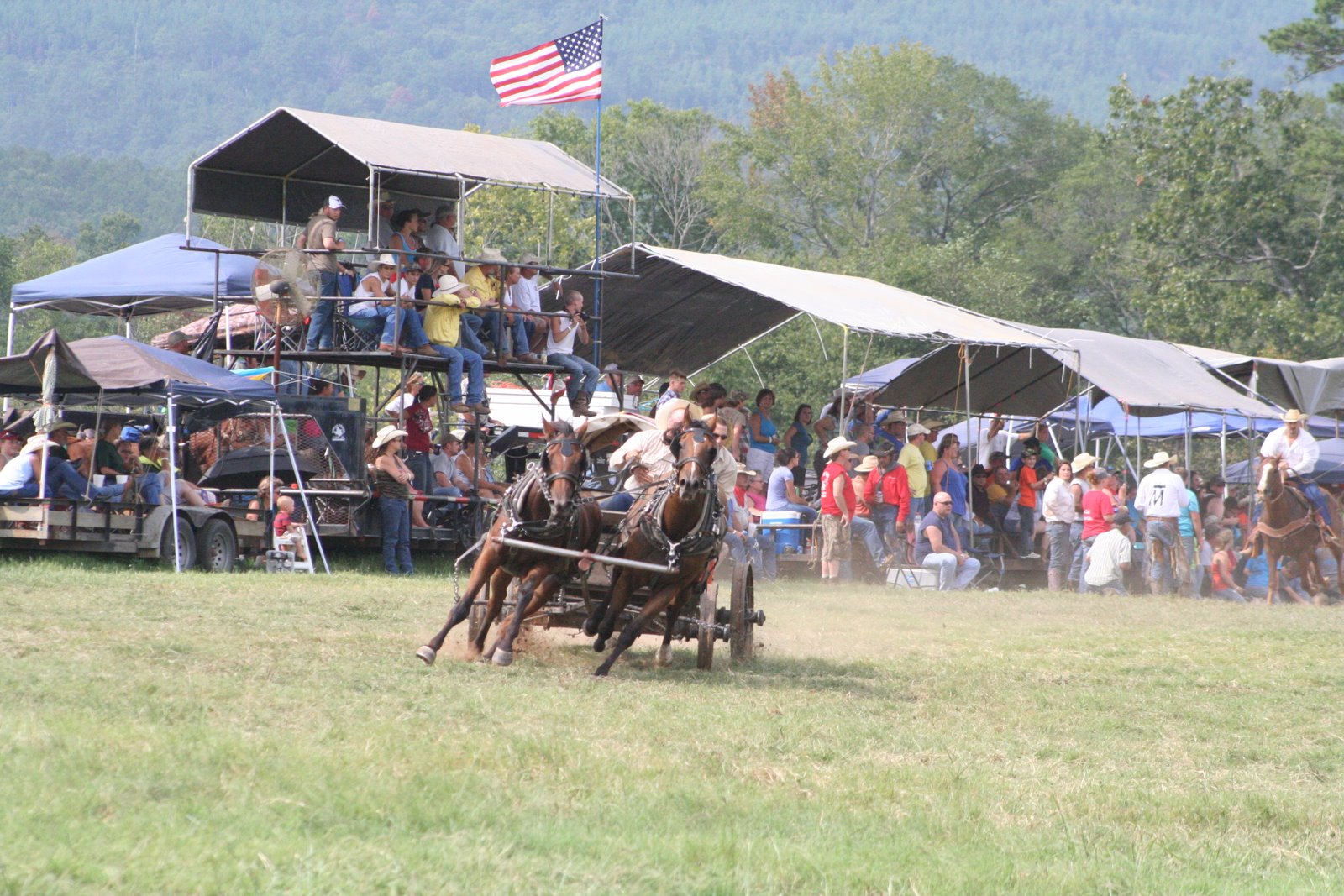 PairADice Mules National Chuckwagon Races Classic