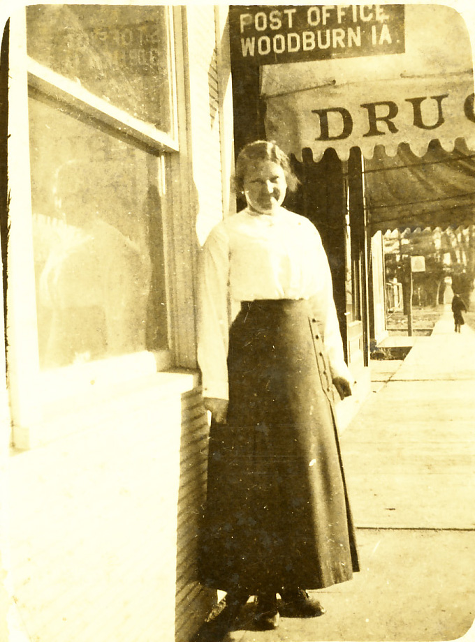 Woodburn, Iowa History Post Office