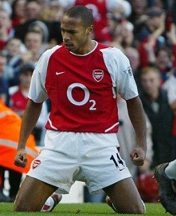 Thierry Henry celebrating scoring against Spurs in 2002