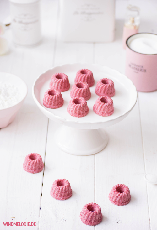 Pinke Mini-Gugl Badebomben DIY Geschenkidee Pinke Mini-Gugl Badebomben DIY Geschenkidee