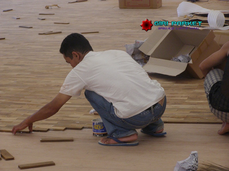 Cara Pemasangan Lantai Kayu Jasa Pasang Parket Cara Pemasangan Lantai Kayu Jasa Pasang Parket