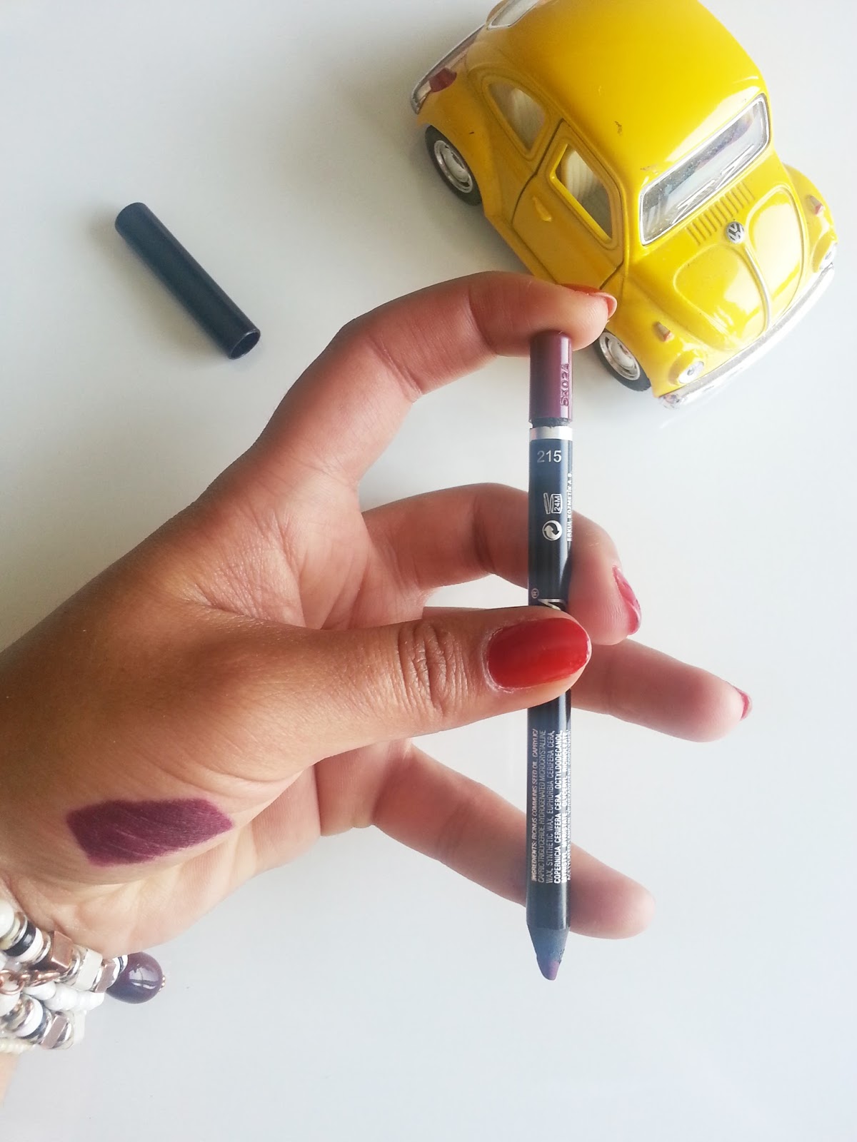 neslihan cinar emily dudak kalemleri