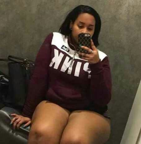 Zim ladies on whatsapp