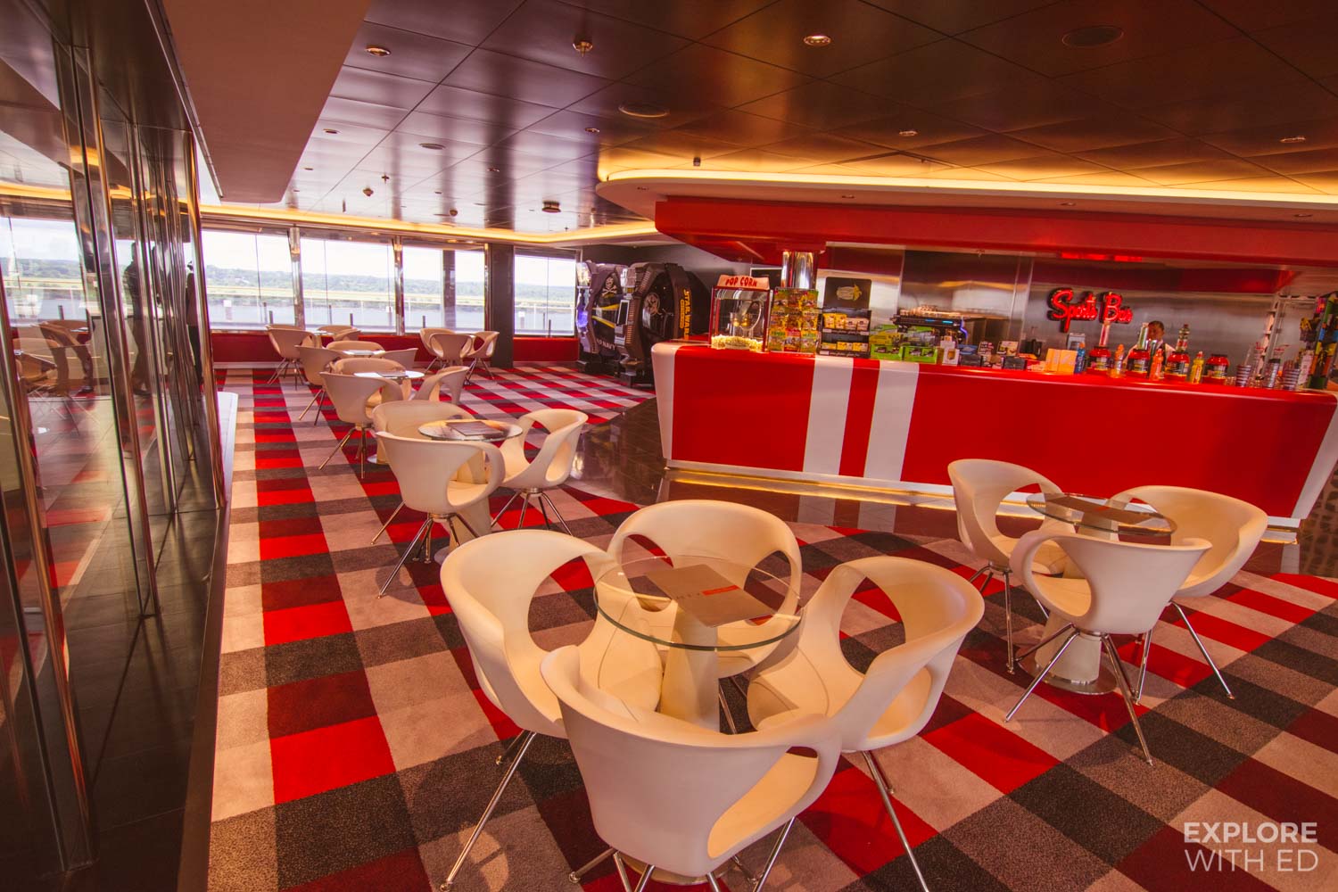 MSC Meraviglia Sports Bar