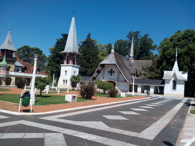 argentina, buenos aires, buenos aires ciudad, buenos aires turismo, ciudad de la plata, La plata, que hacer en buenos aires hoy gratis, la plata argentina turismo, lugares para salir en la plata,lugares para visitar el domingo, lugares en la plata para sacar fotos, lugares turisticos en la plata, republica de los niños la plata, republica de los niños precios 2019