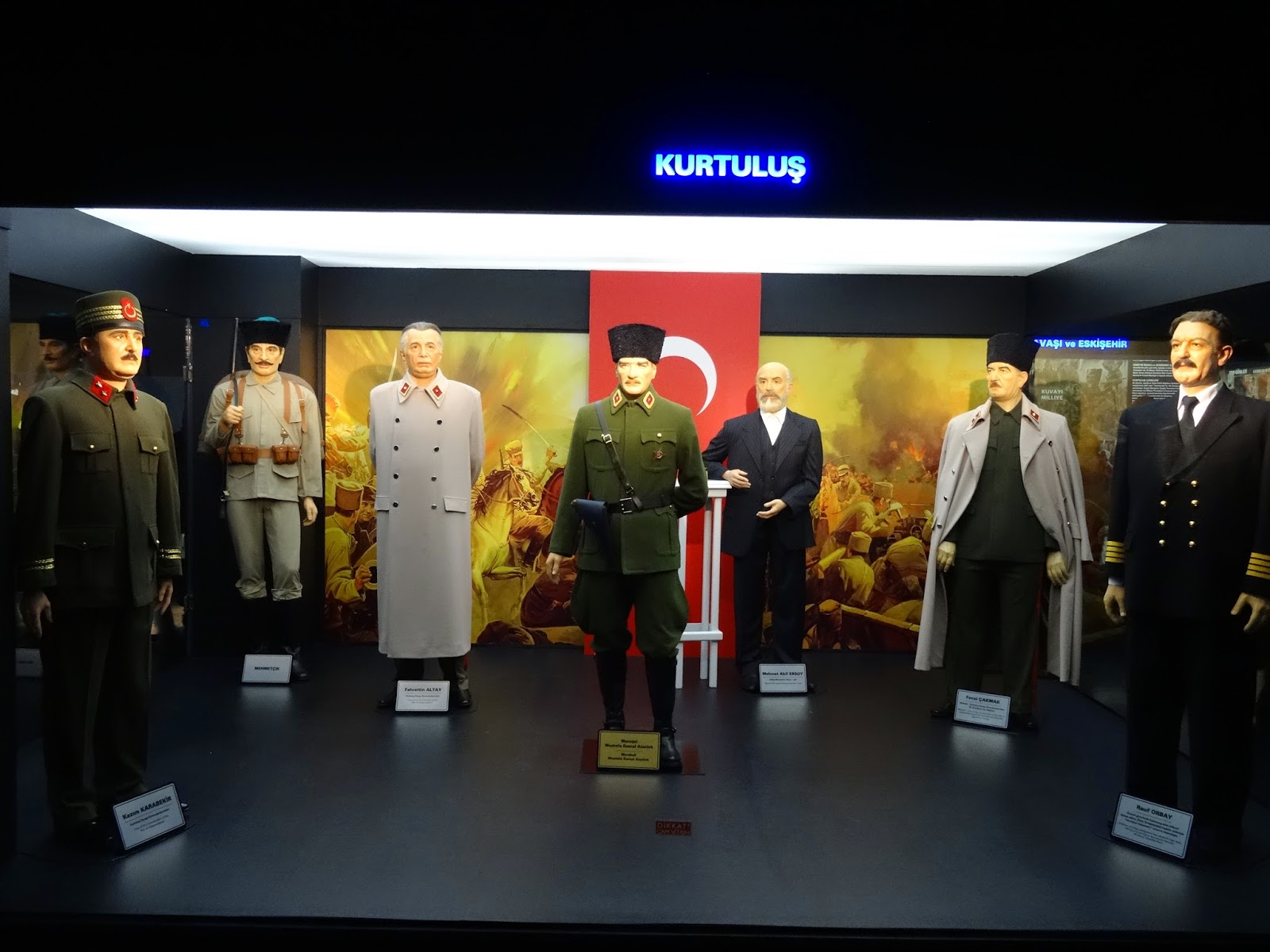 Музей восковых фигур в стамбуле