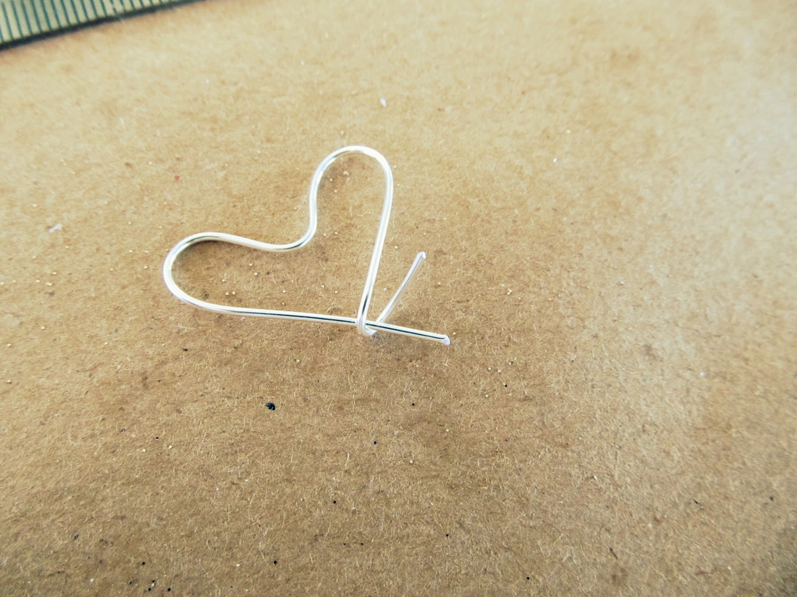 Heart Wire Work Rings Tutorials WobiSobi: Sweetheart, Wire Rings. DIY