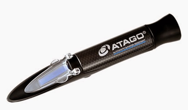 Salinity Refractometer 屈折度計(手持式海水鹽度計) MASTER-S/MillM