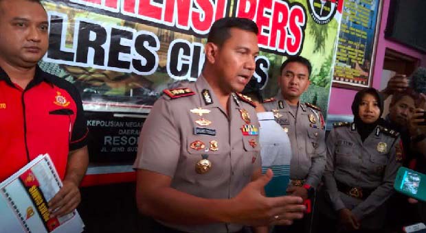 Pelaku Penyebar Video Hoax "Polisi Pungli" di Ciamis Diciduk Polisi