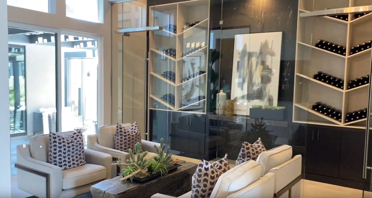 19 Photos vs. Summerlin, NV Home Interior Design Tour