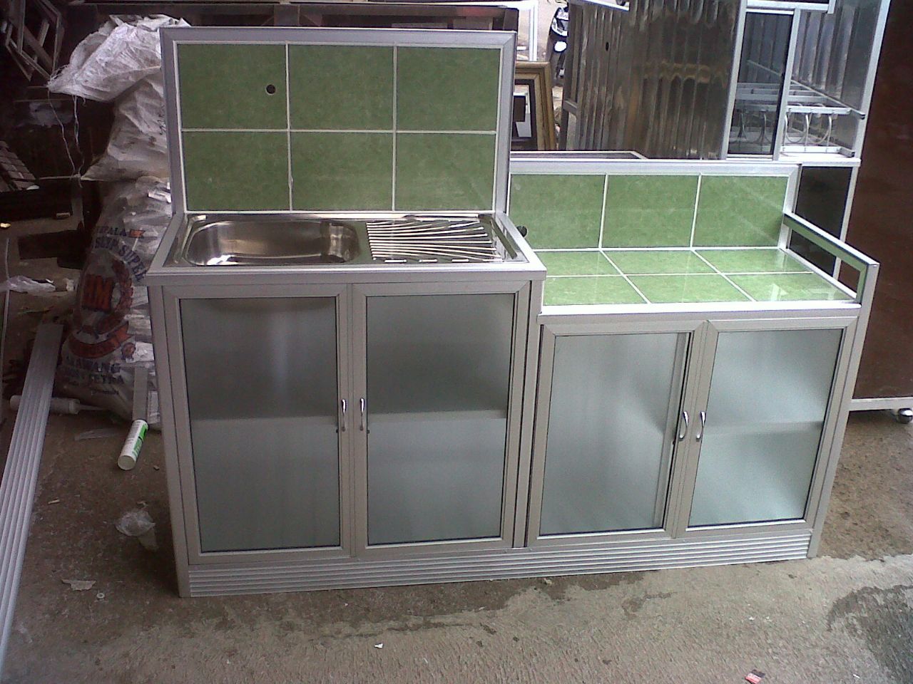 Kusen Pintu Aluminium Umumnya | Pintu Aluminium 0813-1015-7660