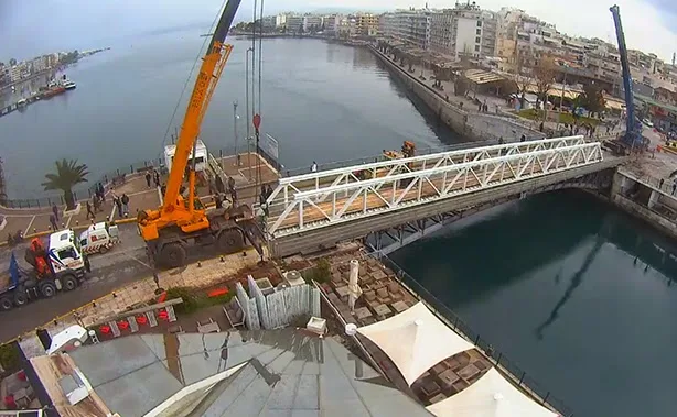 Χαλκίδα: Κλειστή σήμερα η παλαιά γέφυρα για τα οχήματα (ΦΩΤΟ)