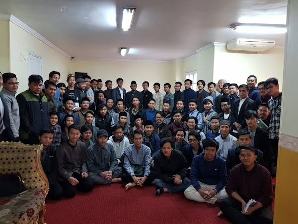 Membuka Kegiatan Termin Dua, SEMA FSI Hadirkan Pakasi Membuka Kegiatan Termin Dua, SEMA FSI Hadirkan Pakasi