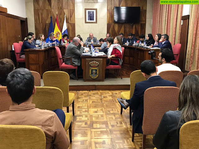 El Cabildo hace un reconocimiento público a los canarios asesinados en el campo de concentracion Mauthausen - Gusen