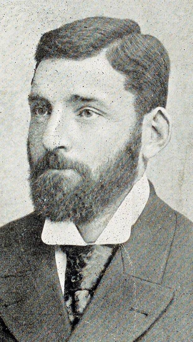 Archives and Special Collections James Hardiman Library The