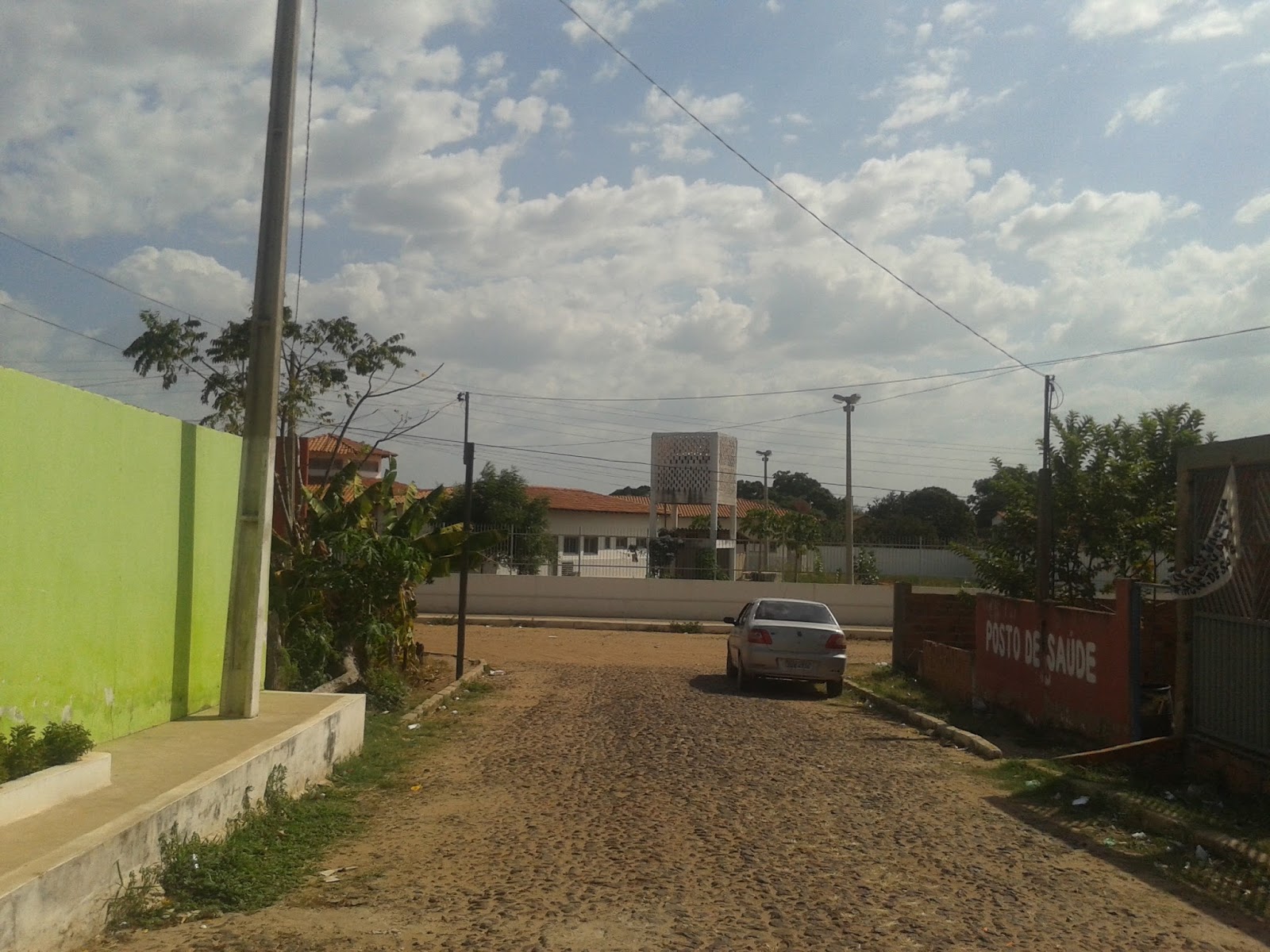 Magalhães de Almeida registra altas temperaturas