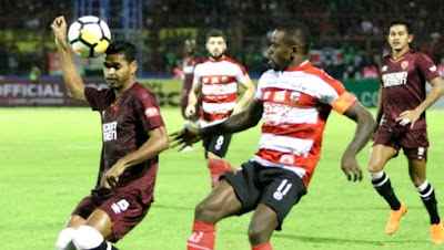 Madura United Takluk 0-2 dari PSM di Makassar