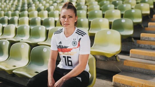ドイツ女子代表 2019 ユニフォーム-ホーム