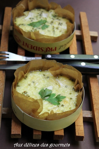 QUICHE SANS PÂTE AUX COURGETTES ET CAMEMBERT