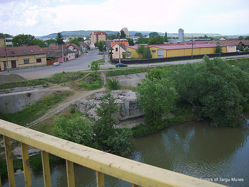 Vechiul pod peste Mures