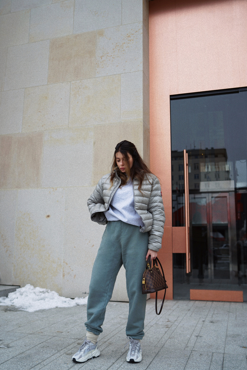 yeezy 700 static outfit