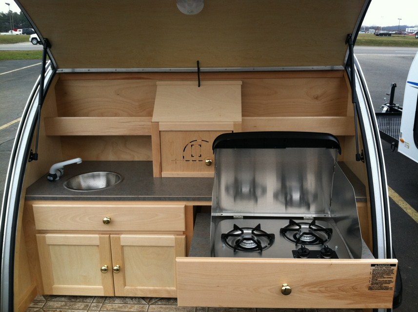 Easy DIY Teardrop Camper Kitchen: Simple and Homemade