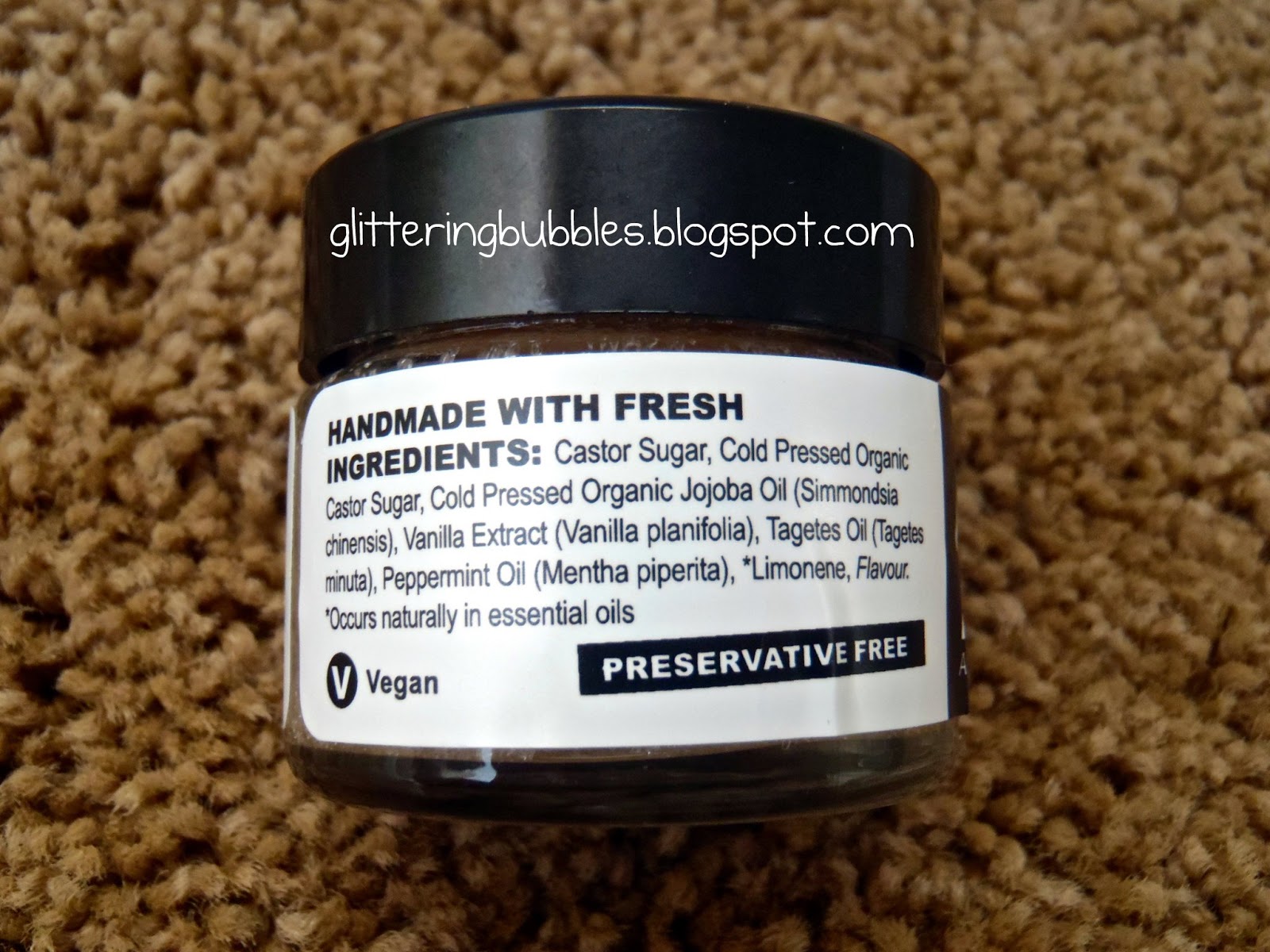 *Glittering* Bubbles O O O [Review] LUSH Mint Julips Lip Scrub
