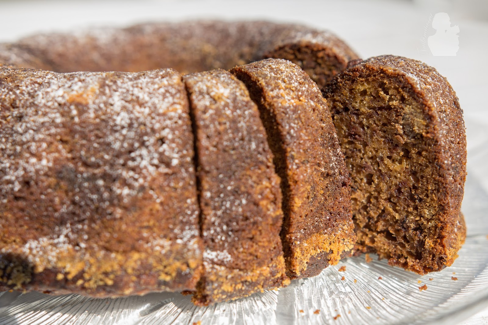 Taikinatassut Banaanikakku