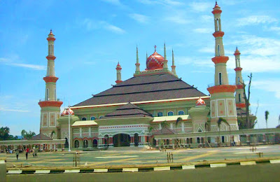 Inilah 9 Masjid yang Terdapat di 
