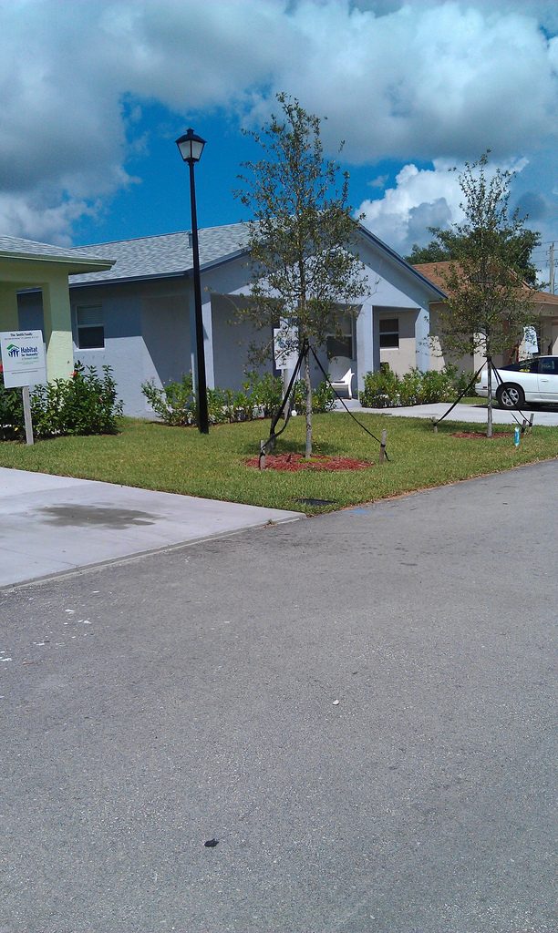 FOCAL POINT STYLING: Helping Out At Habitat For Humanity