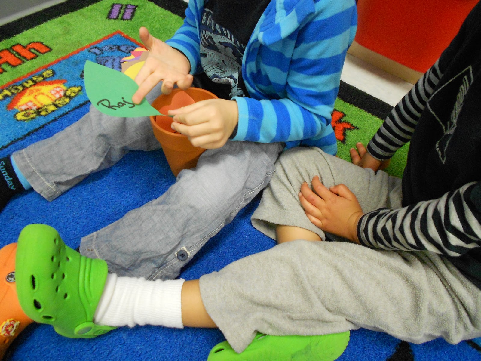 Ideas de Inspiración para los Educadores de Pine Village Preschool JOB