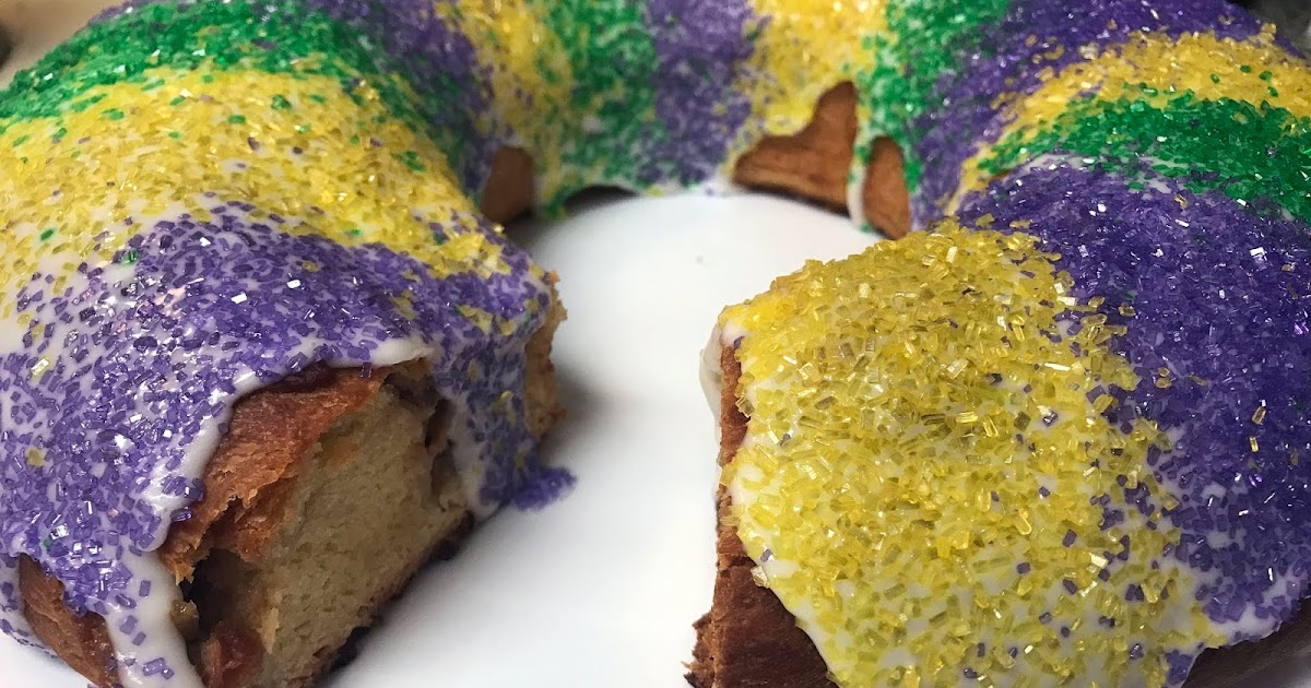 Culturally Confused Molly Yeh Praline King Cake Culturally Confused Molly Yeh Praline King Cake
