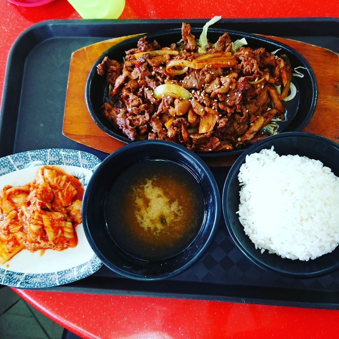 Desperate Careermum Korean Hot Plate at 145 Yong Fu Coffee Shop