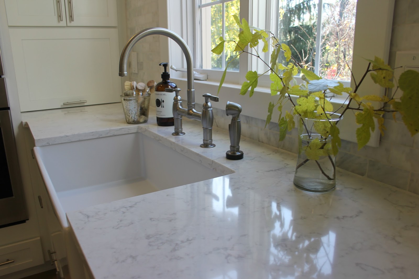 Choosing the Perfect Quartz Color for Countertops Hello Lovely