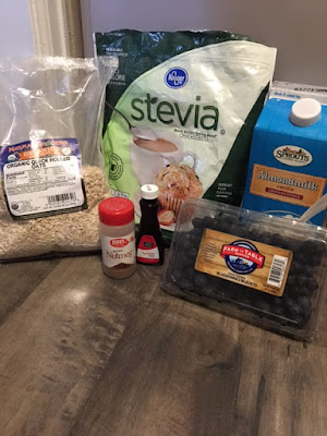 Simple Blueberry Overnight Oats