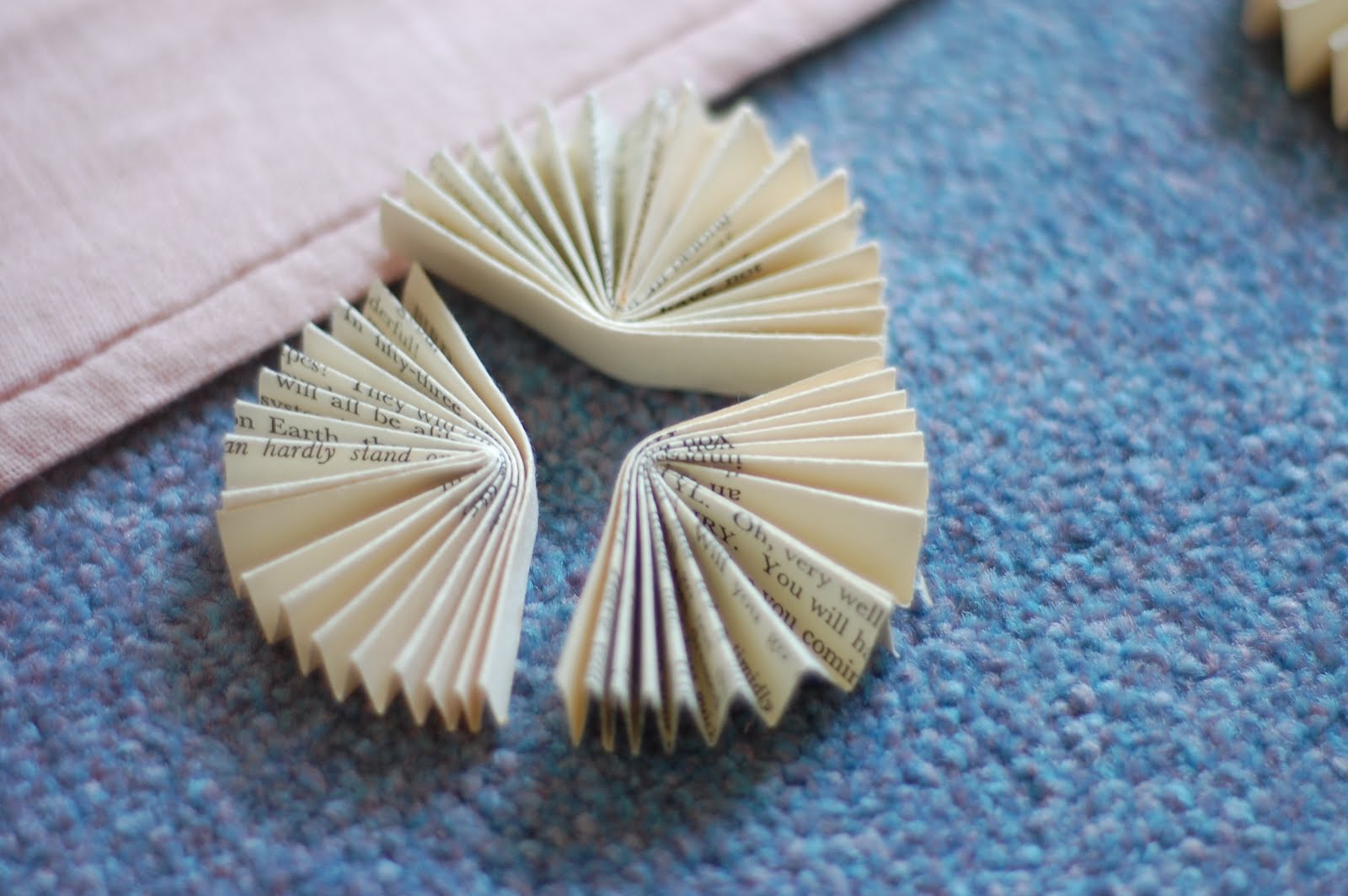 Creating Paper Dreams: Garlands and Tutorial