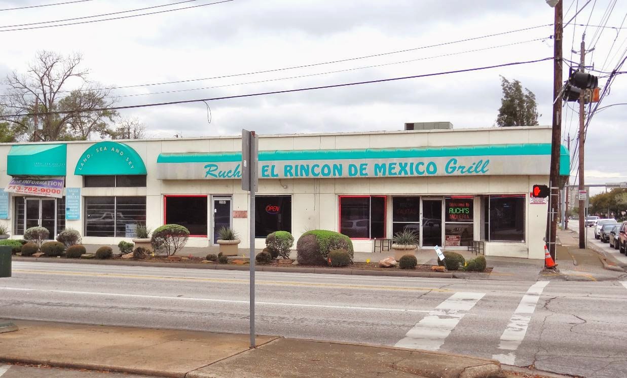 Ruchi's El Rincon de Mexico on corner of W Alabama and Shepherd - Ruchi's El Rincon de Mexico (photo) on corner of W Alabama and Shepherd - Photo before restaurant closed and building demolished