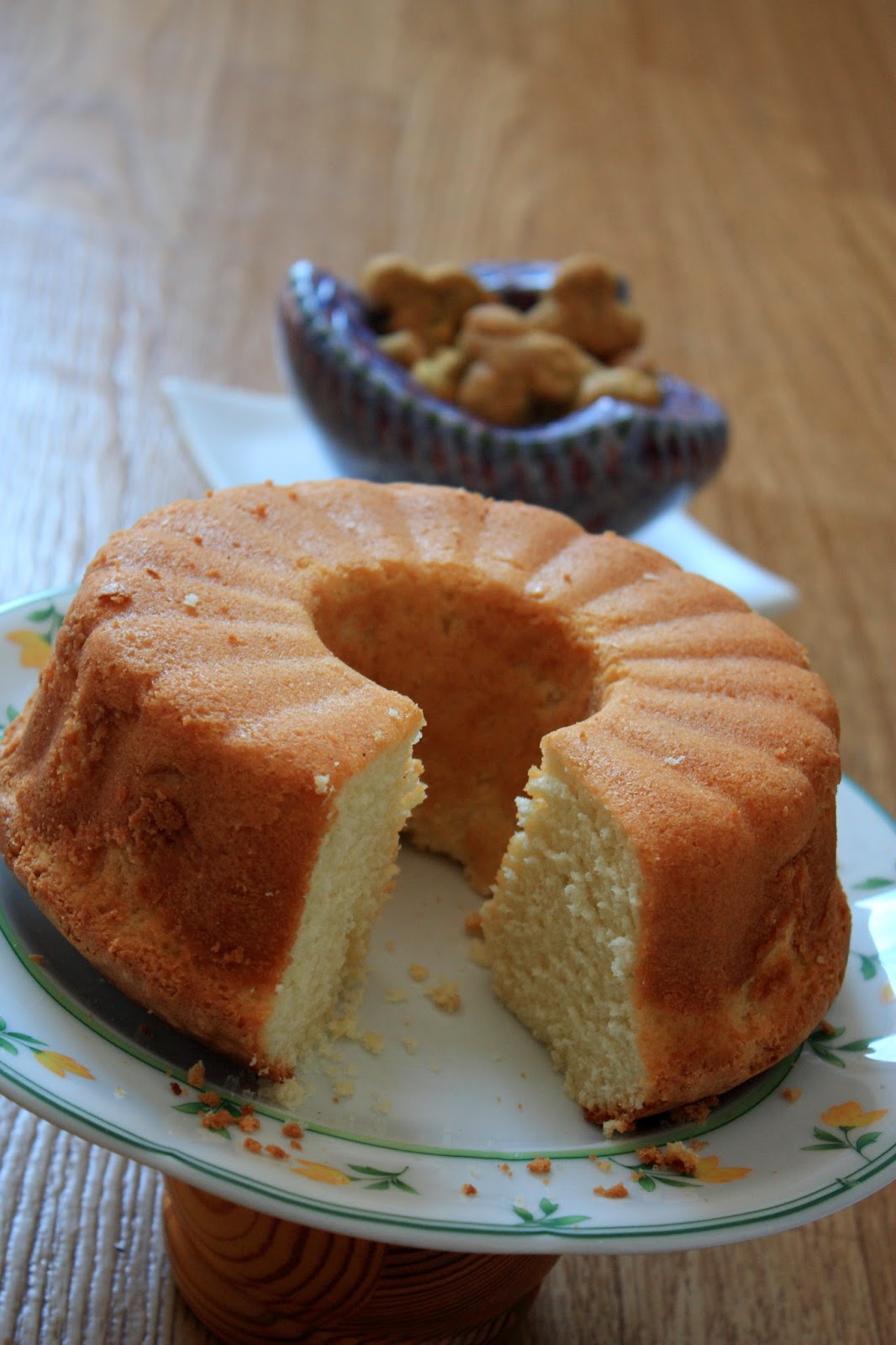 Sum's Cuisine Cream cheese Pound cake (cold oven)