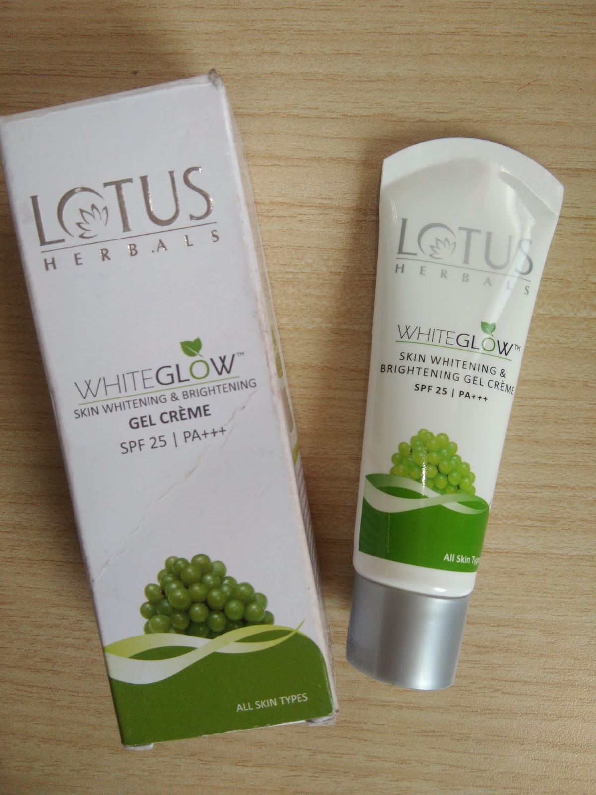 Review of Lotus Herbals WHITEGLOW Skin Whitening & Brightening Gel
