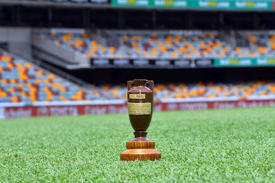Ashes, Cricket, Test match, Cricket, Cricketer, England, Australia, Captain,  Alistair Cook, Michael Clarke, Gabba, Brisbane,  Ashes series, Trophy, Ground, Sports, Ashes Urn, Crystal, 
