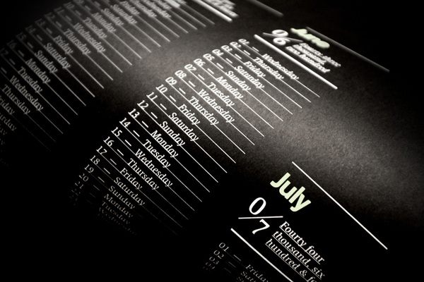 Creative 11. Креативный календарь с фото. Креативные 11. Limited Edition Графика. Календарь плакат черный.